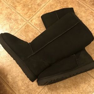Authentic Classic Uggs NEVER WORN